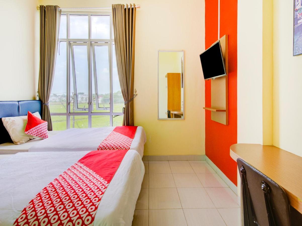 Oyo 3746 Double Tree Guesthouse Purwokerto Exterior foto