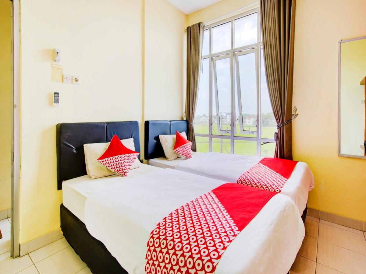 Oyo 3746 Double Tree Guesthouse Purwokerto Exterior foto