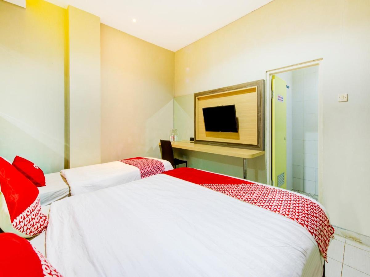 Oyo 3746 Double Tree Guesthouse Purwokerto Exterior foto