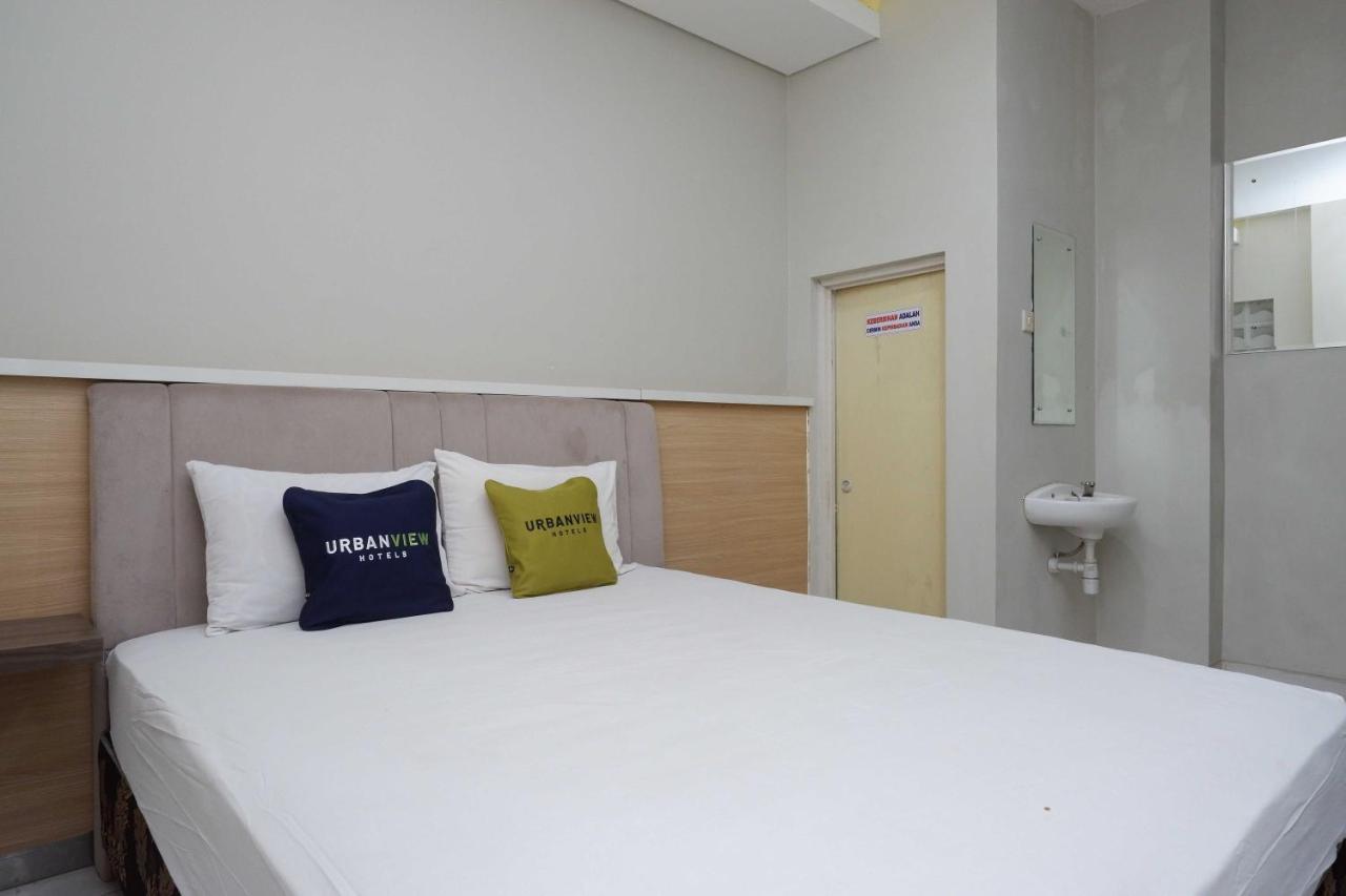Oyo 3746 Double Tree Guesthouse Purwokerto Exterior foto
