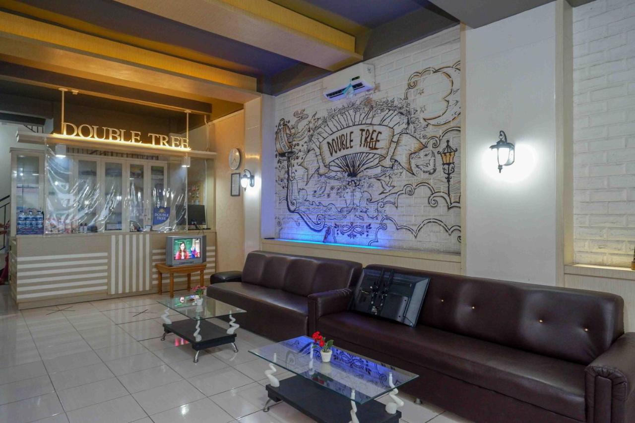 Oyo 3746 Double Tree Guesthouse Purwokerto Exterior foto