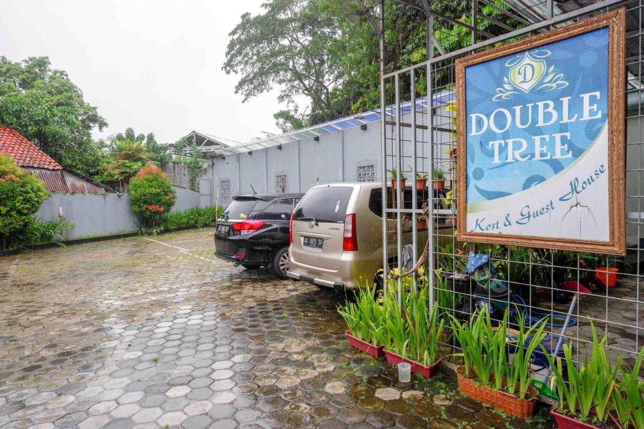 Oyo 3746 Double Tree Guesthouse Purwokerto Exterior foto